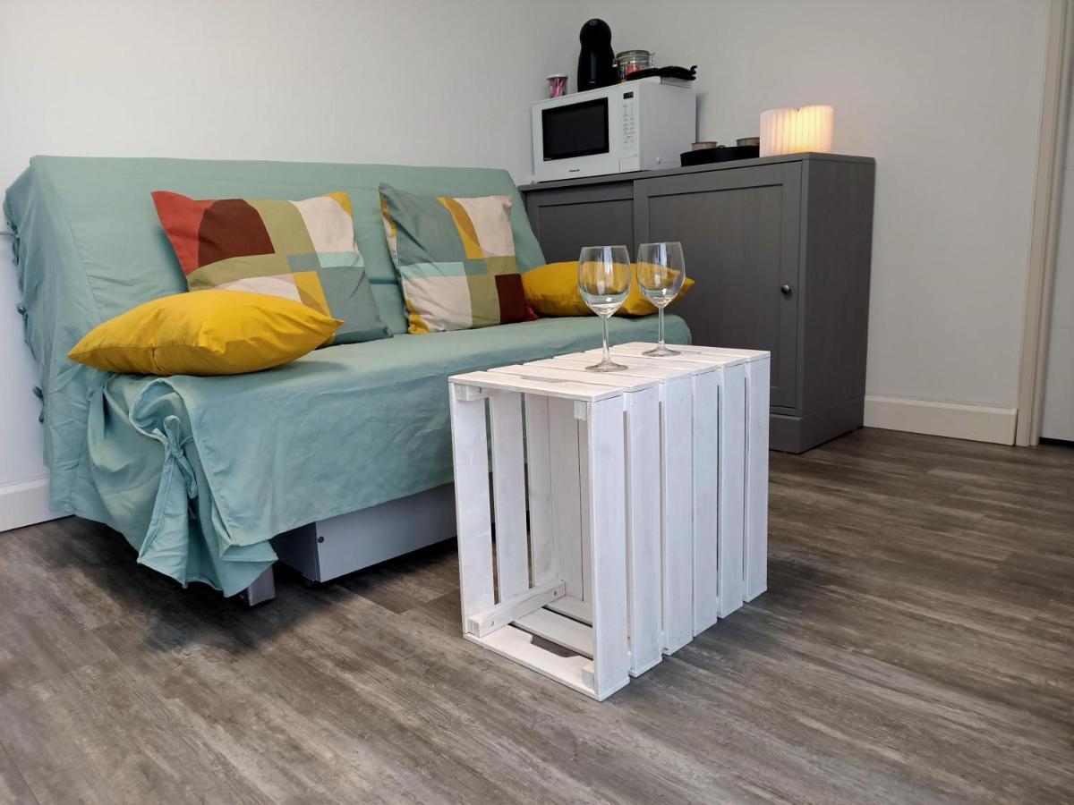 Studio De Jardin "Le Temps D Une Pause" Jusqu'A 4 Personnes En Face Du Beaujolais - Climatisation Et Borne Recharge Vehicule Electrique Montmerle-sur-Saone ภายนอก รูปภาพ